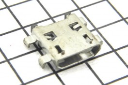 micro USB B   SAMSUNG i9082